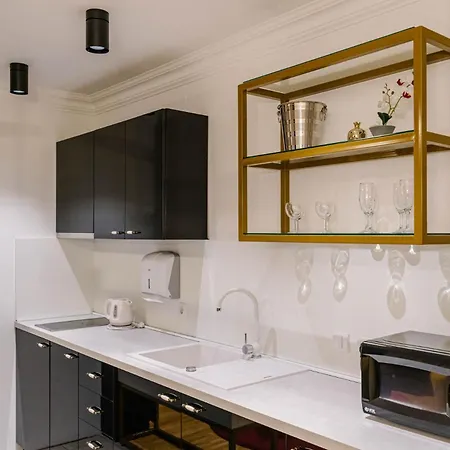 Plan Deluxe Hydro Nis, Centar, Free Parking